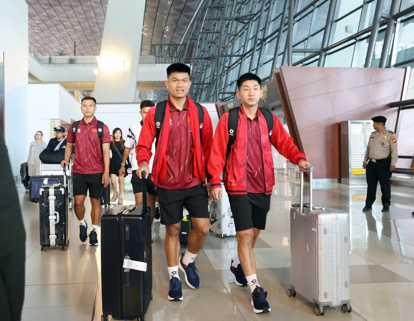 Tuyển Việt Nam đến Indonesia để chuẩn bị bước vào FIFA ASEAN Cup 2026. (Nguồn: VFF)