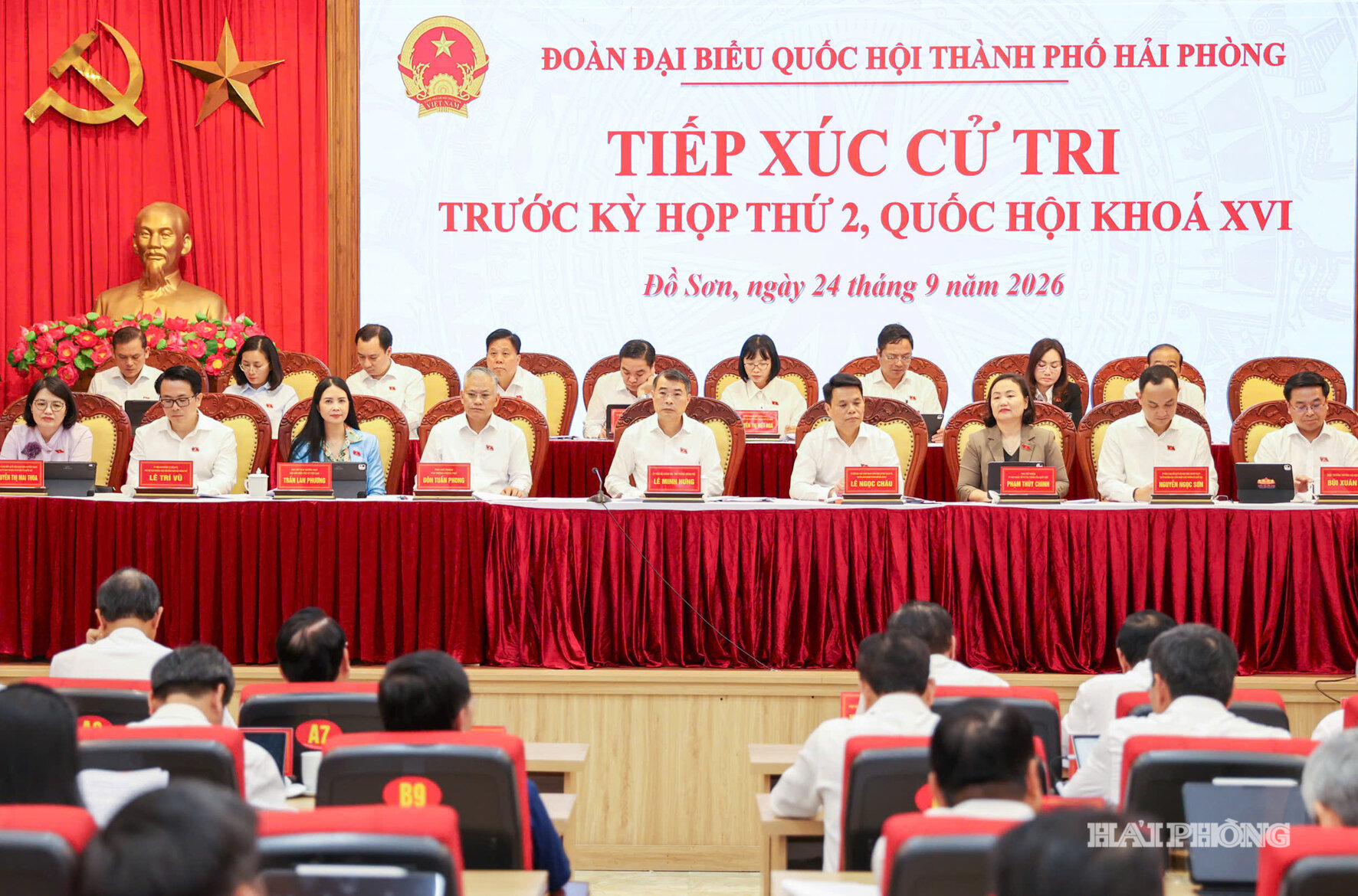 le minh hưng _ tiep xuc cu tri 1