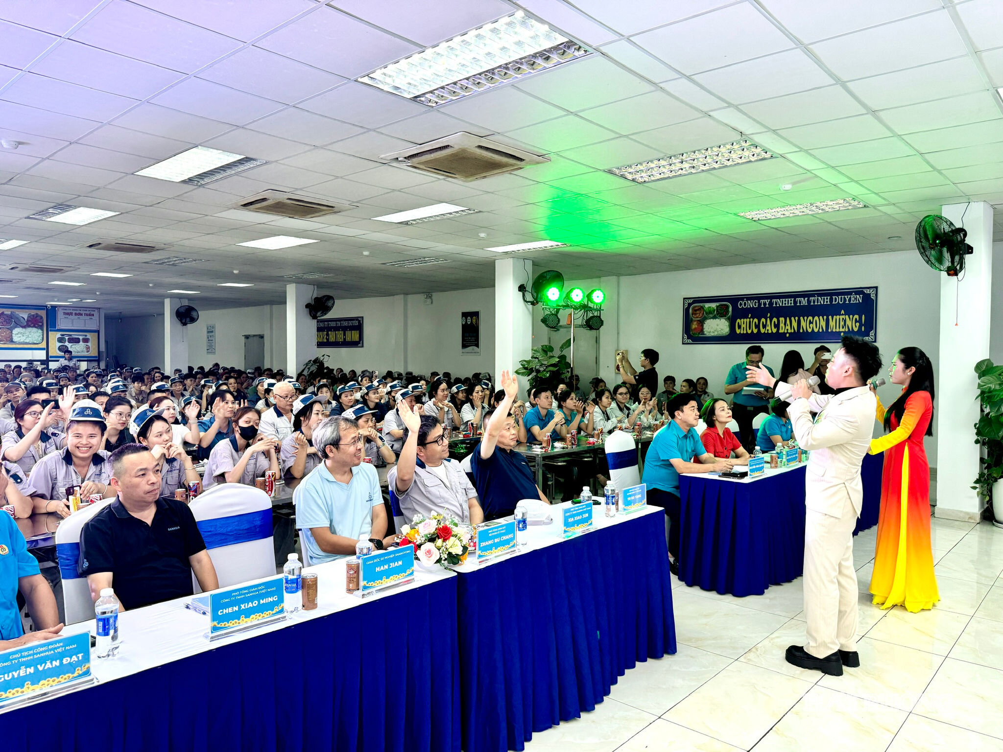 van-nghe.jpg