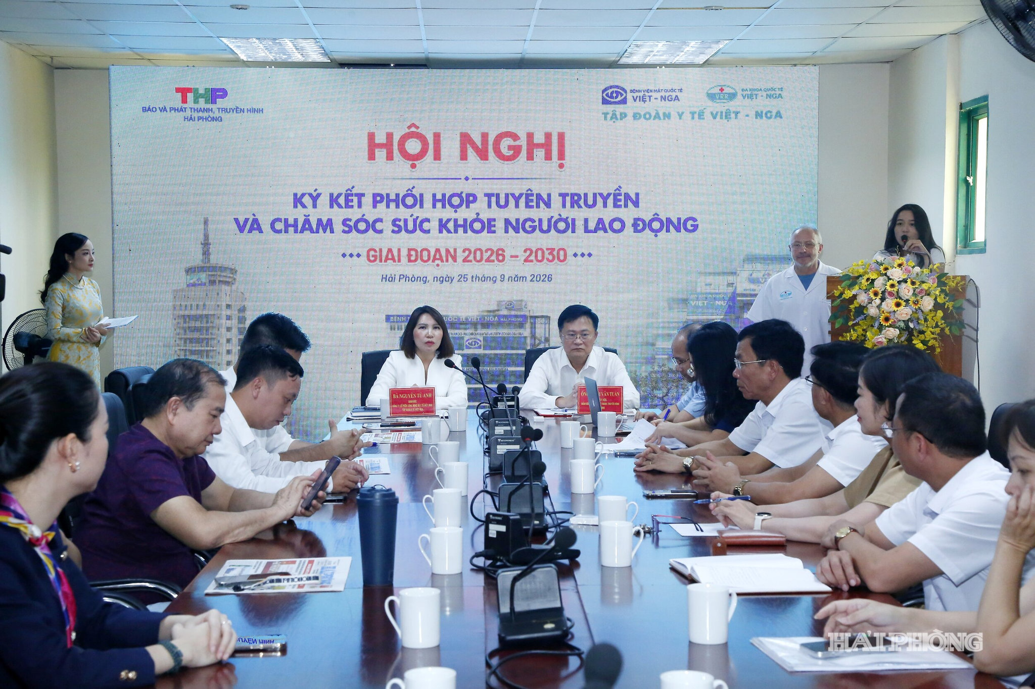 Báo và Phát thanh Truyền hình Hải Phòng ký kết phối hợp tuyên truyền chăm sóc sức khỏe người Lao động