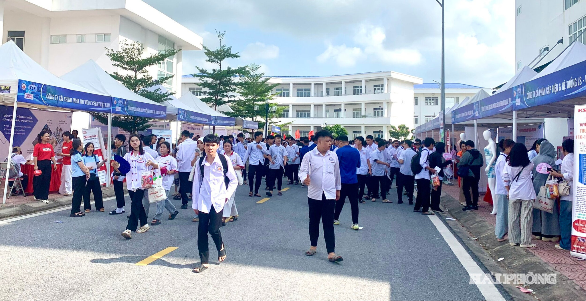ngay hoi vl 3
