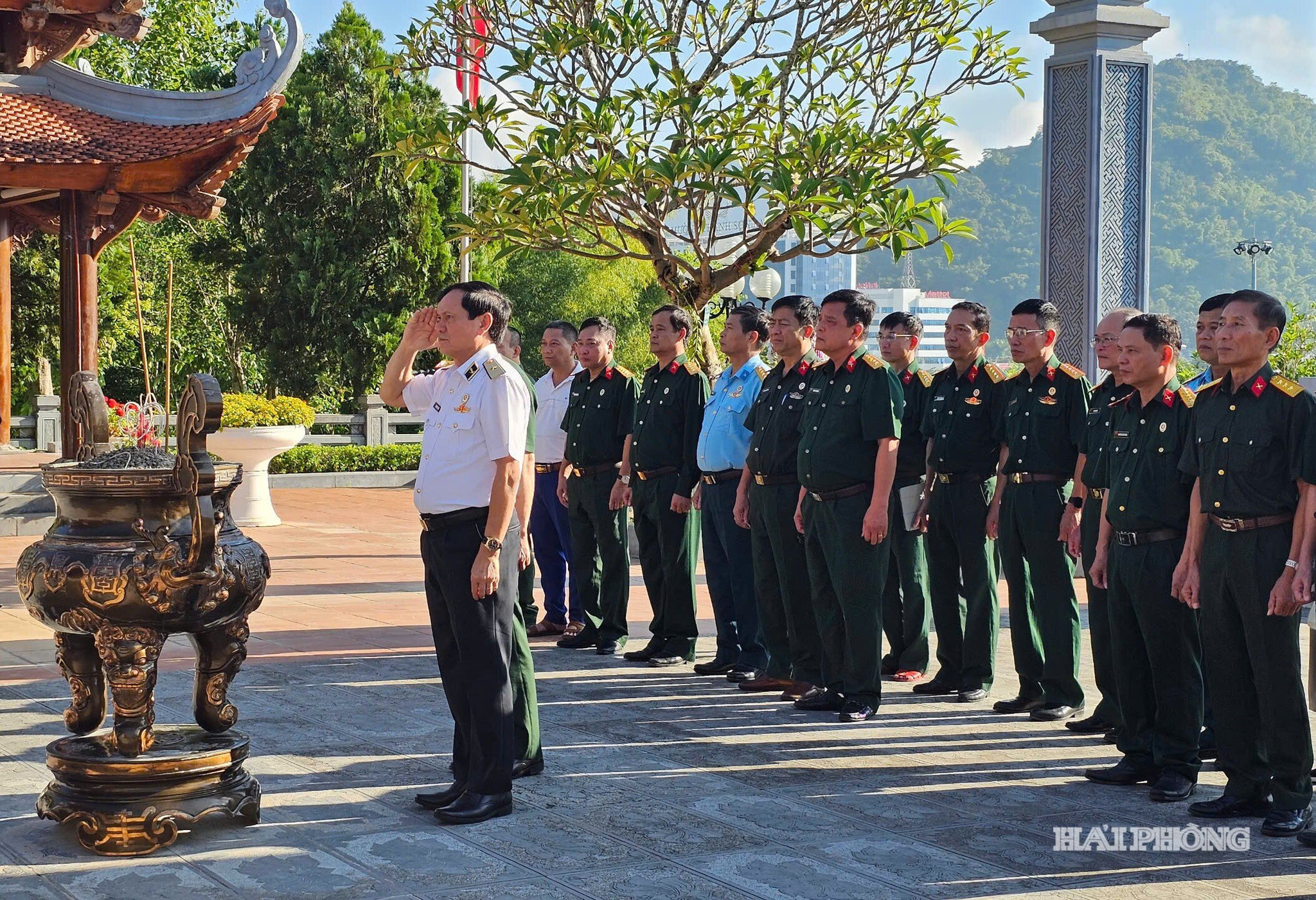 cuu-chien-binh-38.jpg