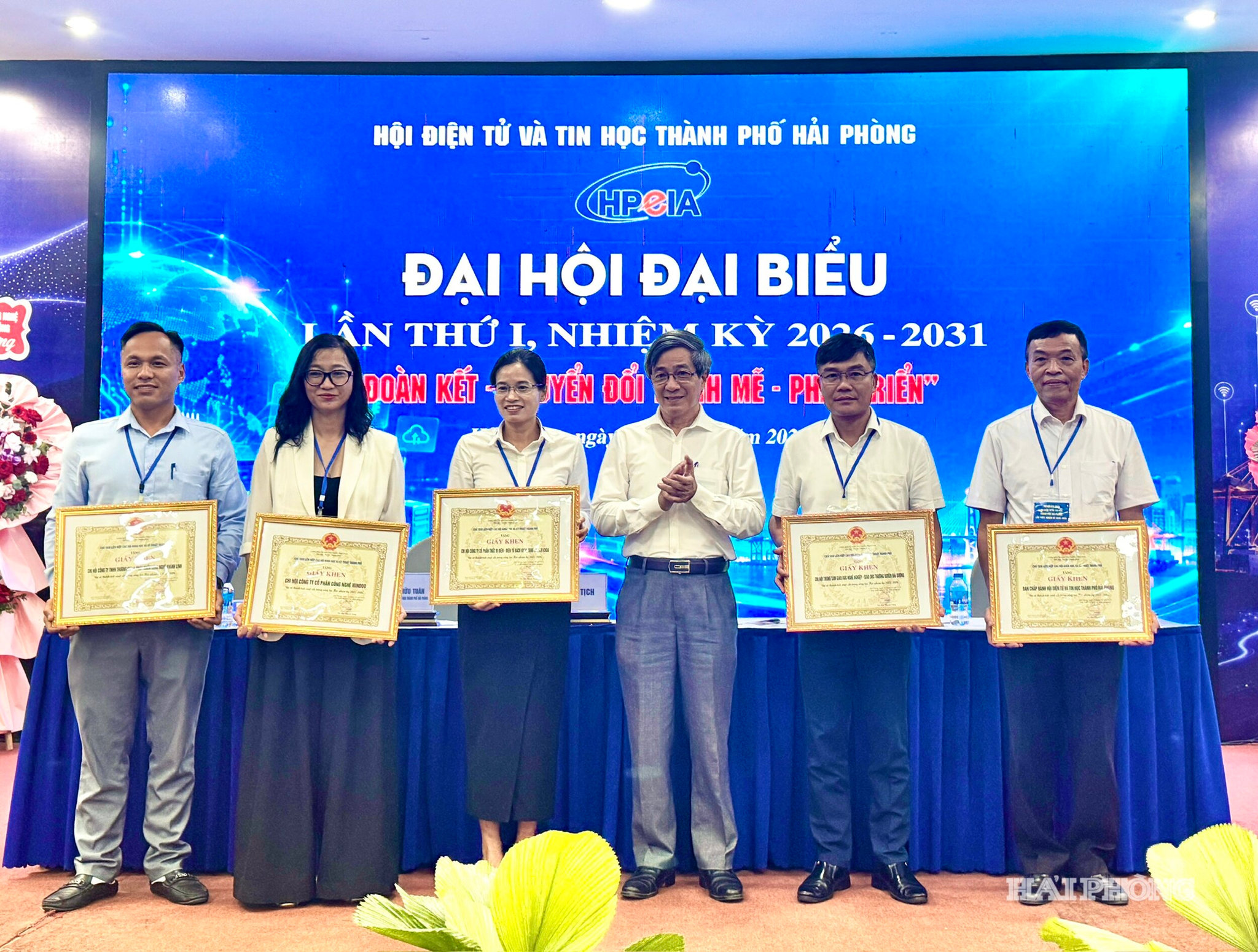 dai-hoi-15.jpg