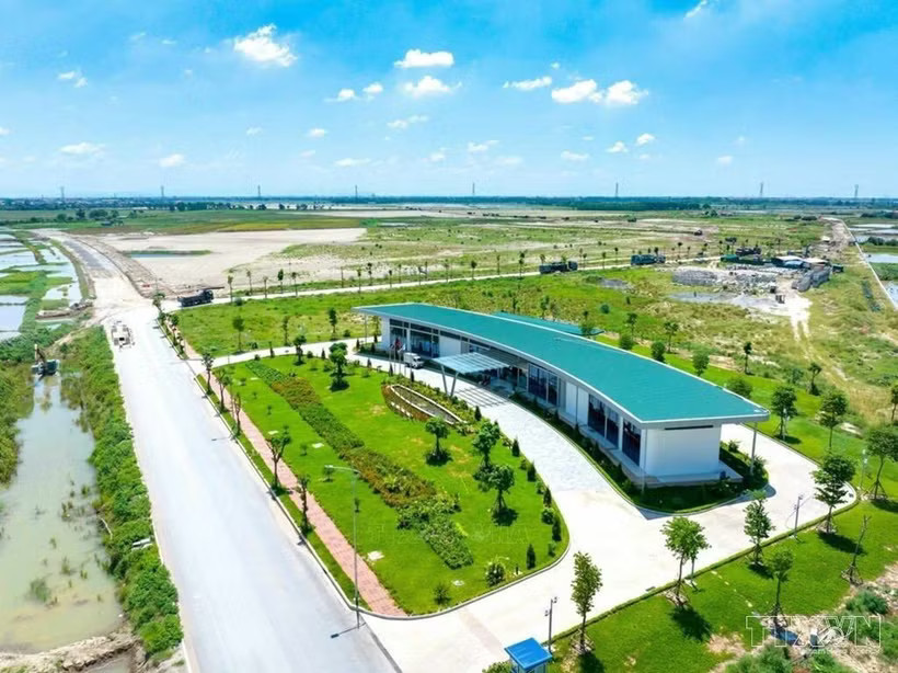 Thị trường bất động sản Việt Nam đang đứng trước thời điểm bản lề khi hàng loạt chính sách mới, đầu tư công và hạ tầng được thúc đẩy mạnh mẽ. (Nguồn: TTXVN)