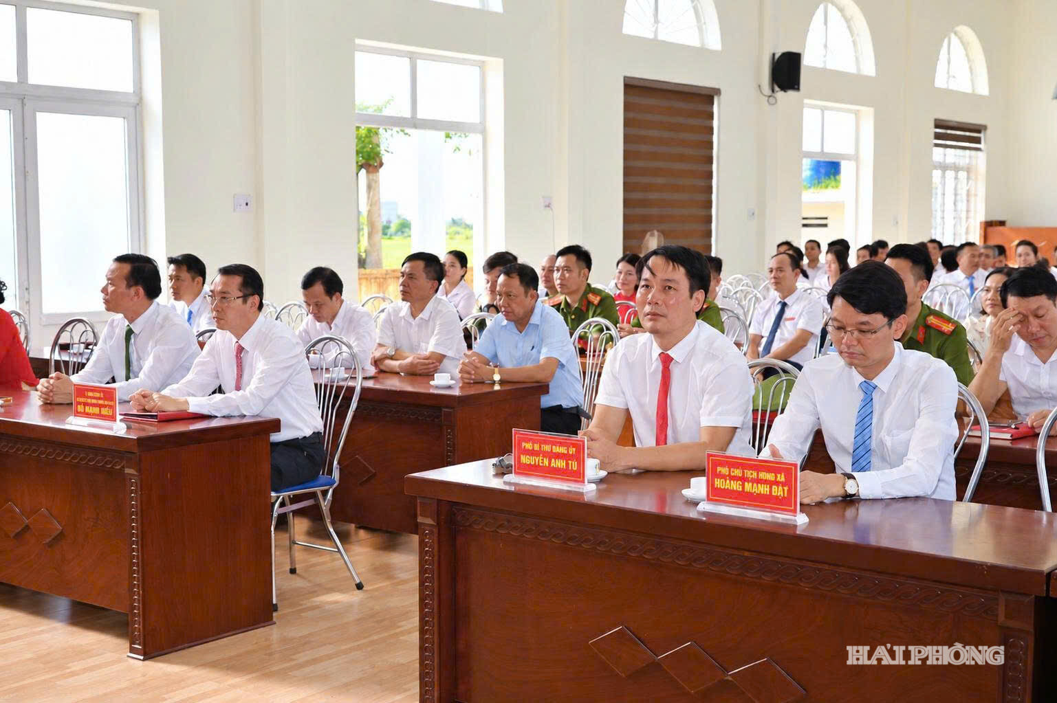 Các đại biểu dự hội nghị.