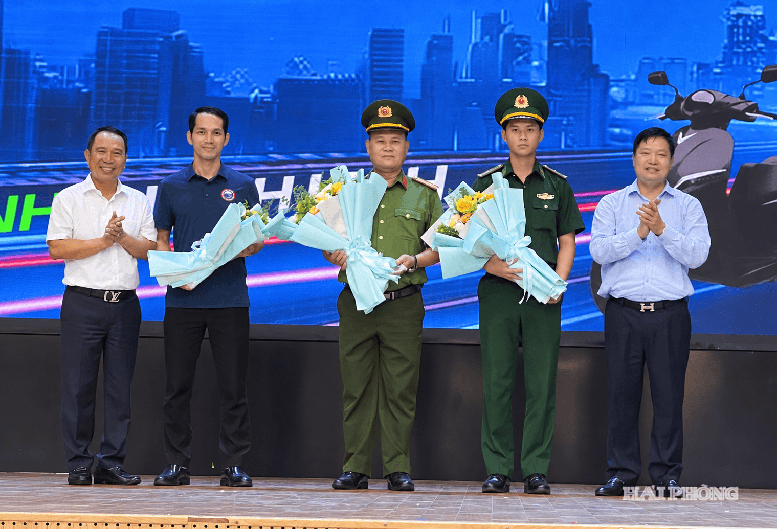 6da3bbd0-24fc-4286-9d7b-a27104899ad7.png