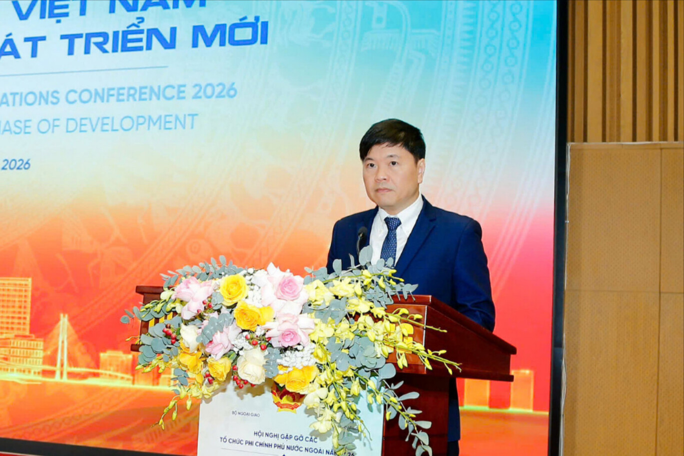 Phó Chủ tịch UBND thành phố Hải Phòng Hoàng Minh Cường phát biểu chào mừng hội nghị.