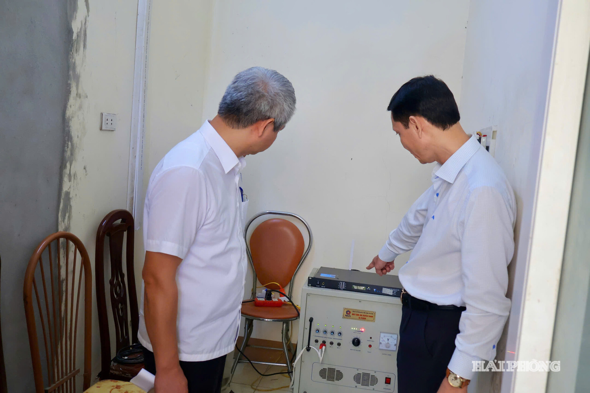 Đoàn khảo sát