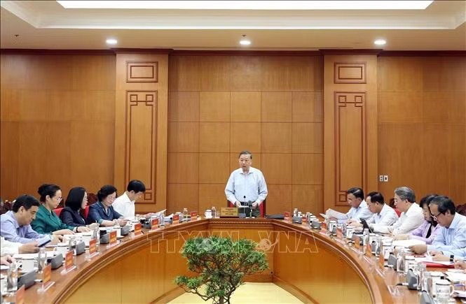 ryu-3ceqm3jvvbrnvdwmtyns-_potal-tong-bi-thu-chu-tich-nuoc-chu-tri-lam-viec-ve-phat-trien-tdtt-trong-giai-doan-moi-stand.jpg.avif