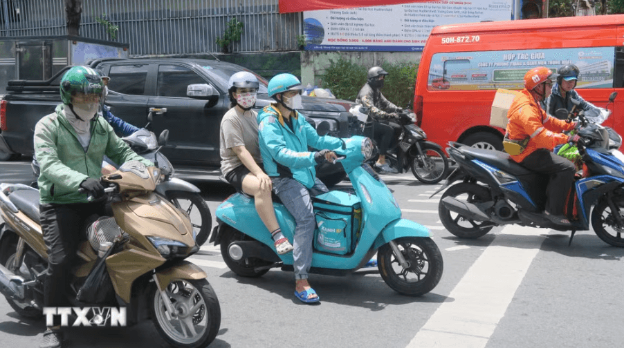 xe-cong-nghe-1.png