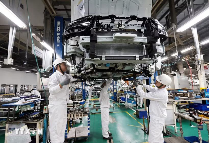 Sản xuất xe ôtô tại nhà máy Honda Việt Nam, phường Vĩnh Phúc, Phú Thọ. (Ảnh: Trần Việt/TTXVN)