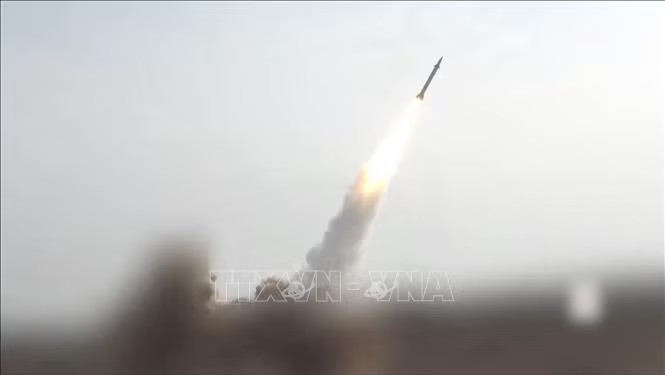 media3.baotintuc.vn-images-fyrtk0se9h-a99pus1zpzqumhu8qpfoaz6dceab28zw6rywryhzx91nyva-dk0cjy4umz06mjj2hbqe-utez9lzqwl3ue7ot1pbgzklgfj4-_israel-100525-1.jpg.avif