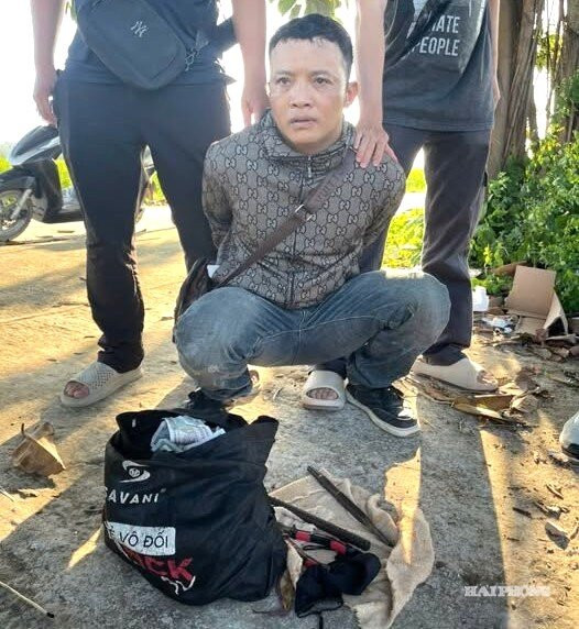 trom-tien-cong-duc.jpg