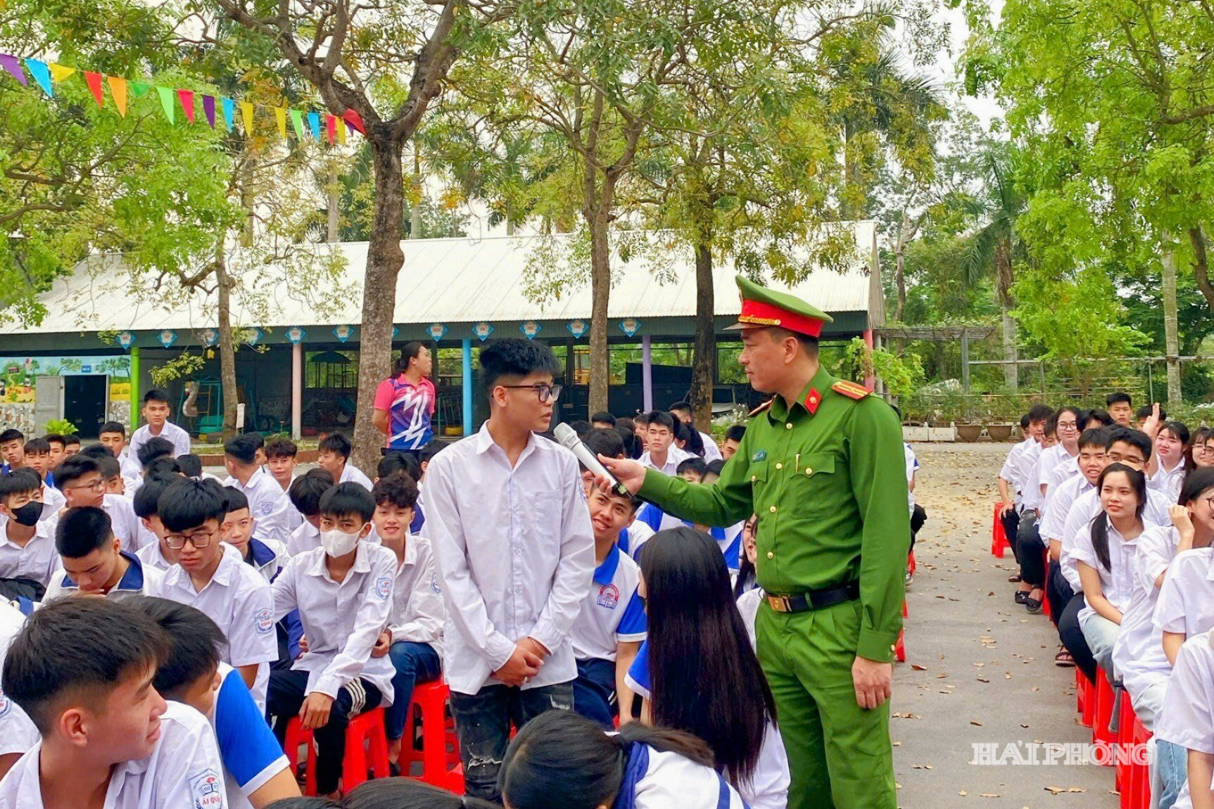 ai-quoc.jpeg