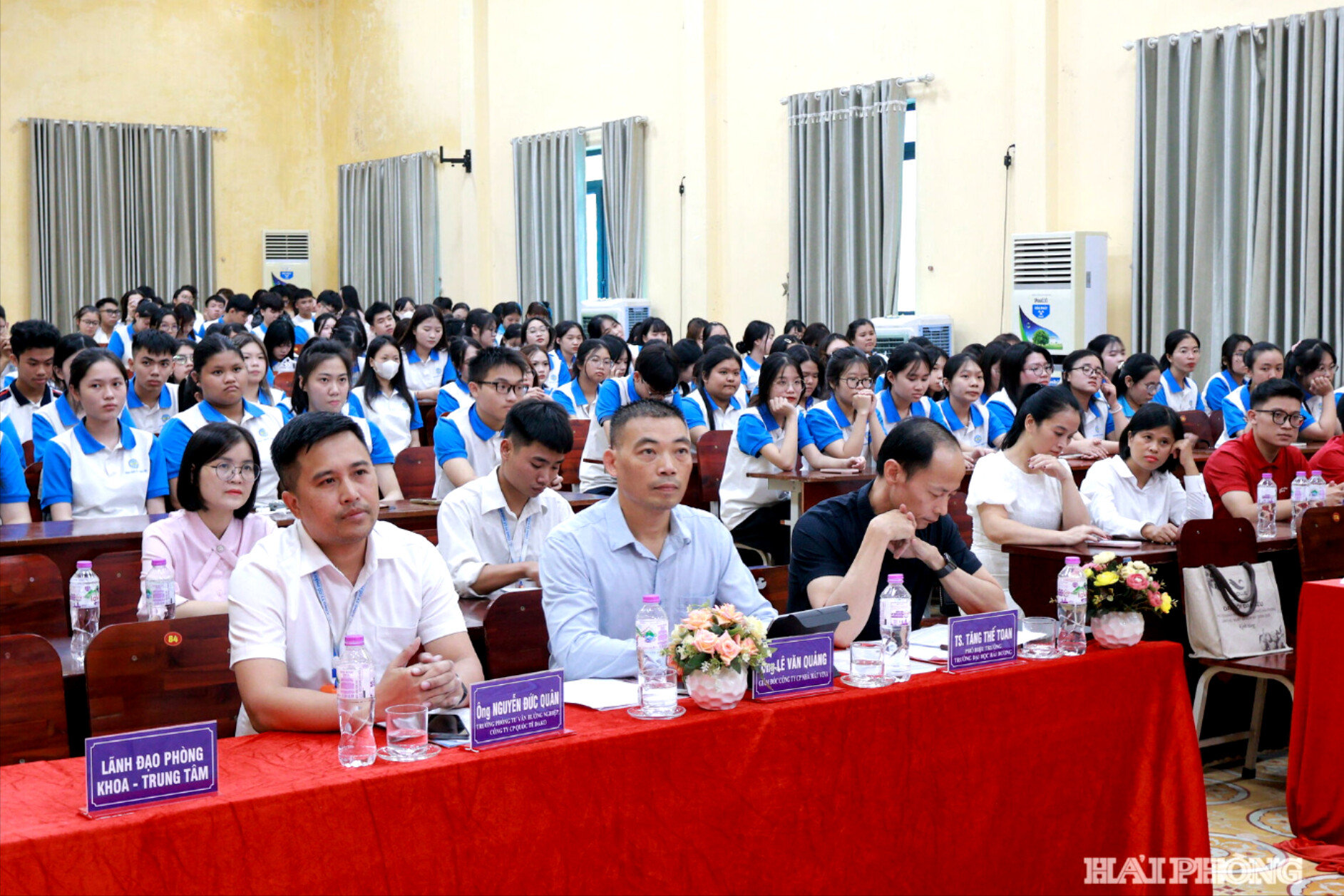 dai-hoc-hai-duong-3-(1).jpg