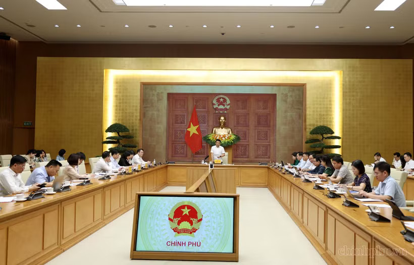 Phó Thủ tướng Chính phủ Nguyễn Văn Thắng chủ trì cuộc họp của Ban Chỉ đạo điều hành giá. (Ảnh chinhphu.vn/TTXVN phát)