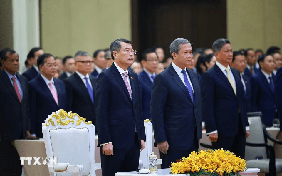 thu-tuong-cong-tac-campuchia.png