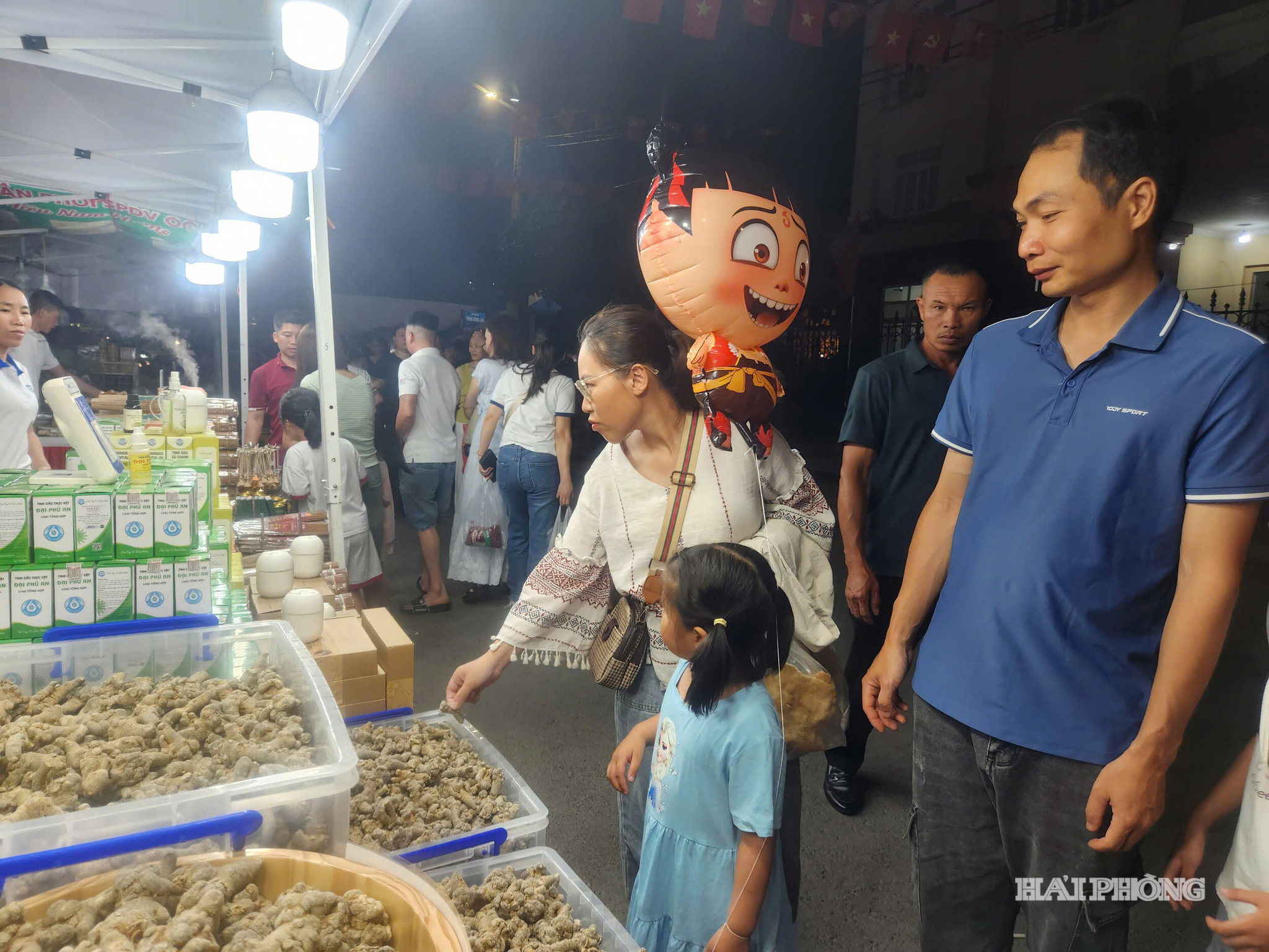kinh-te-dem.jpg