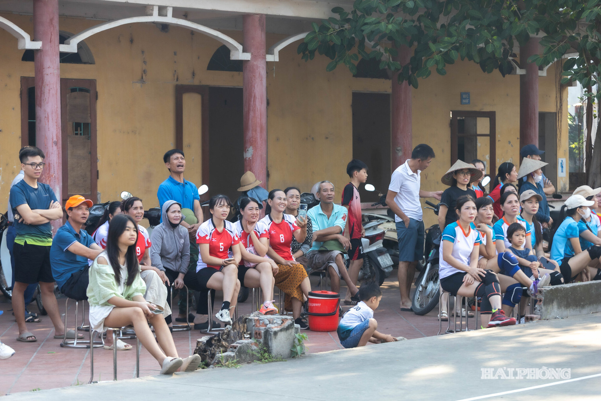 bong-chuyen-hoi-5.jpg