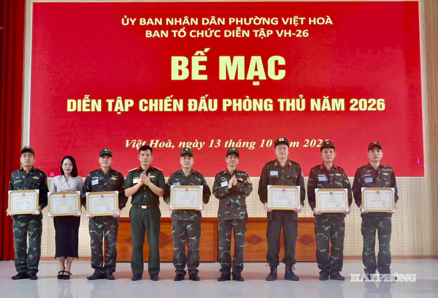 viet-hoa.jpg