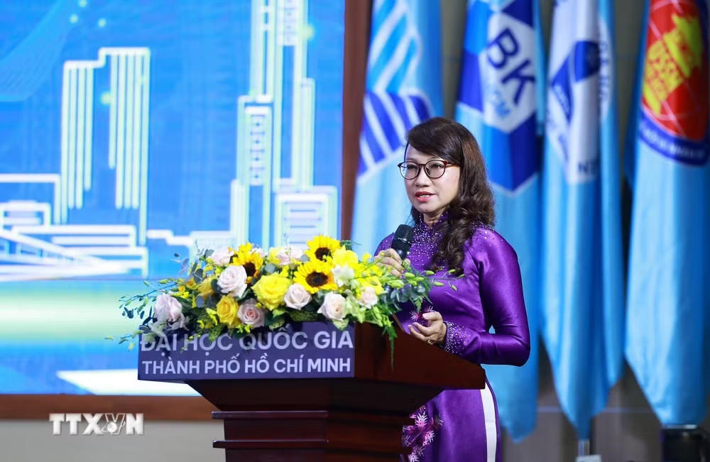 ttxvn_1310-thu-tuong-du-khai-khoa-dai-hoc-quoc-gia-thanh-pho-ho-chi-minh-11.jpg