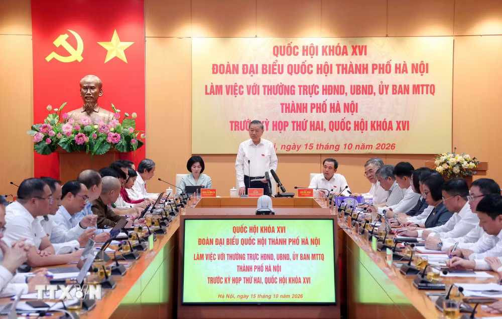 ttxvn_1510-tong-bi-thu-chu-tich-nuoc-chuan-bi-ky-hop-quoc-hoi-8132.jpg