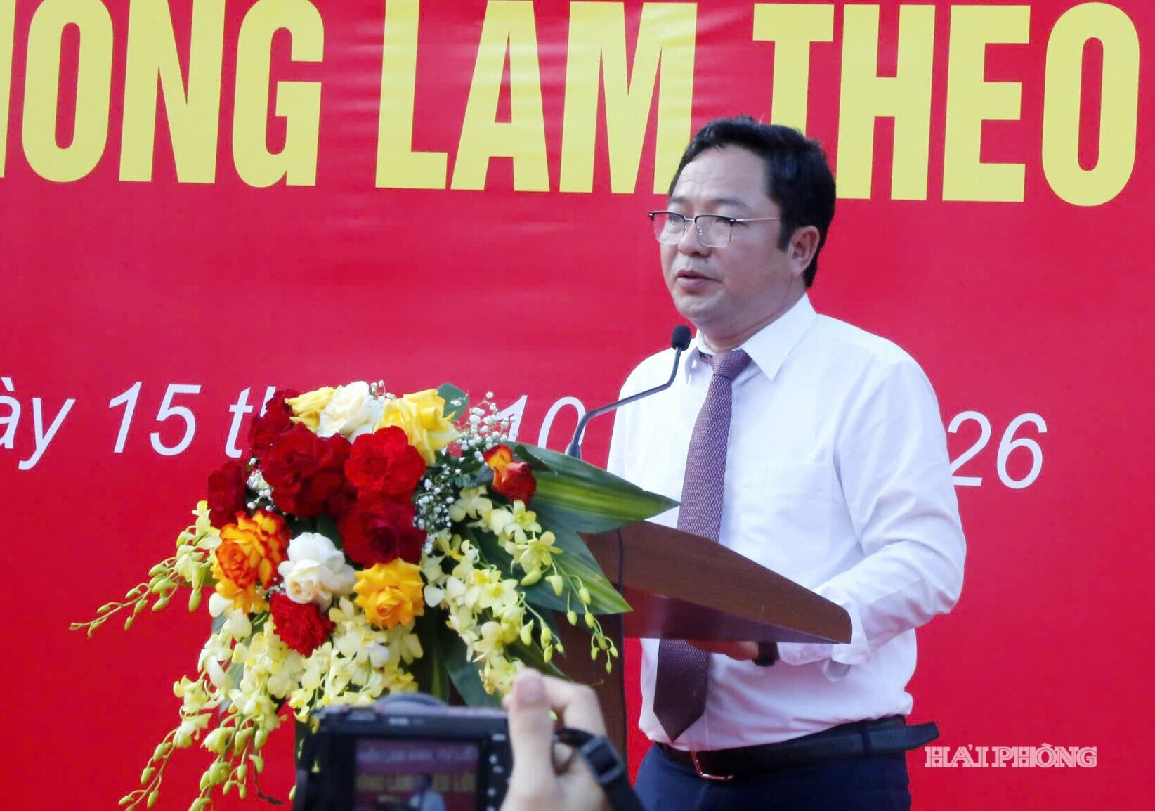 trien-lam-2(1).jpg