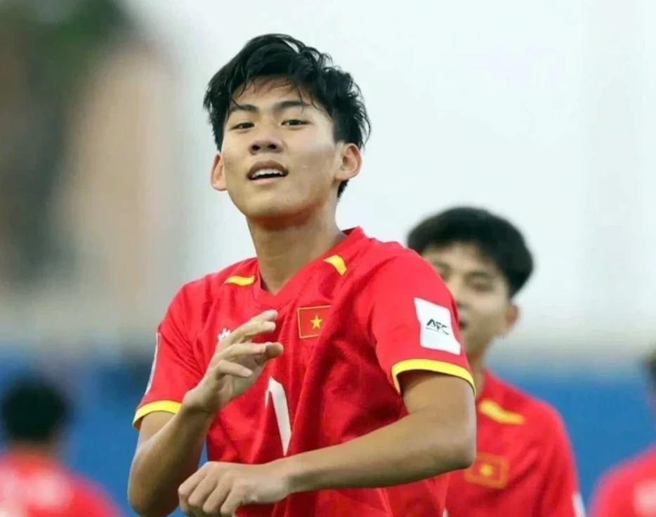 duy-khang1.png(1).webp