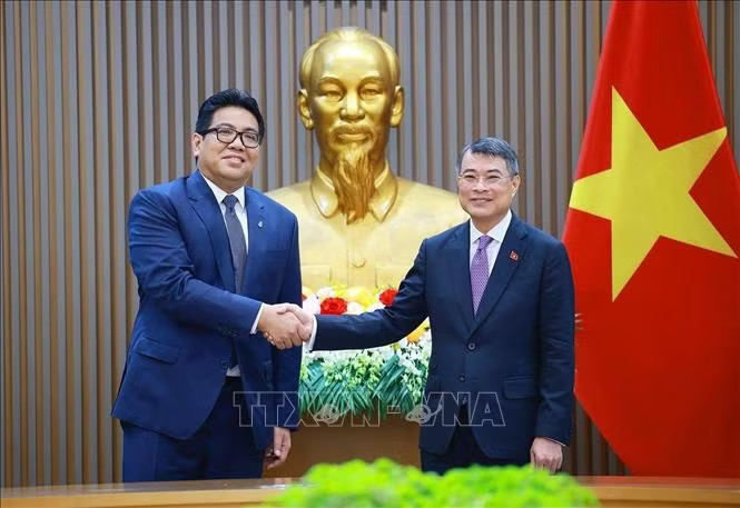 media3.baotintuc.vn-images-sm4190uvayve8weiqse9bixdjl_2fy1nvffn1n4uvi114sgw8ena-omadmsk2qjnnhd8qrpnpgclsce6lgdnkq-_dau-khi-thu-tuong-8205.jpg.avif