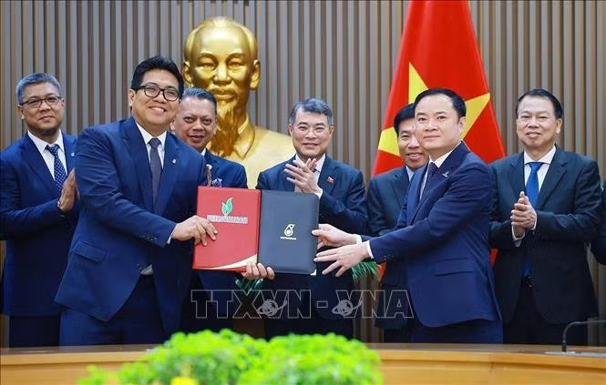 media3.baotintuc.vn-images-sm4190uvayve8weiqse9bixdjl_2fy1nvffn1n4uvi1m12wsd1vcao9heng4ops1w4nbt-k0jwgvkfxspi75_w-_dau-khi-thu-tuong-16102026.jpg.avif