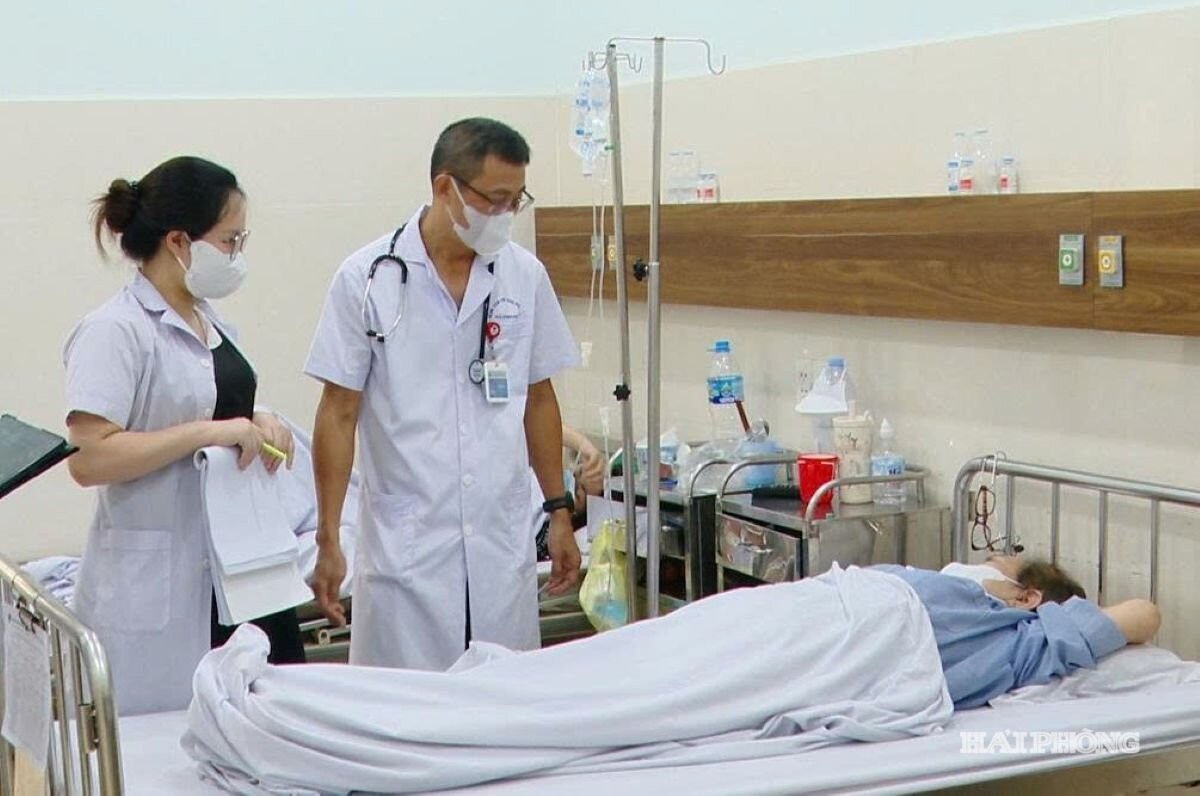 benh-nhan-cum-mua.jpg