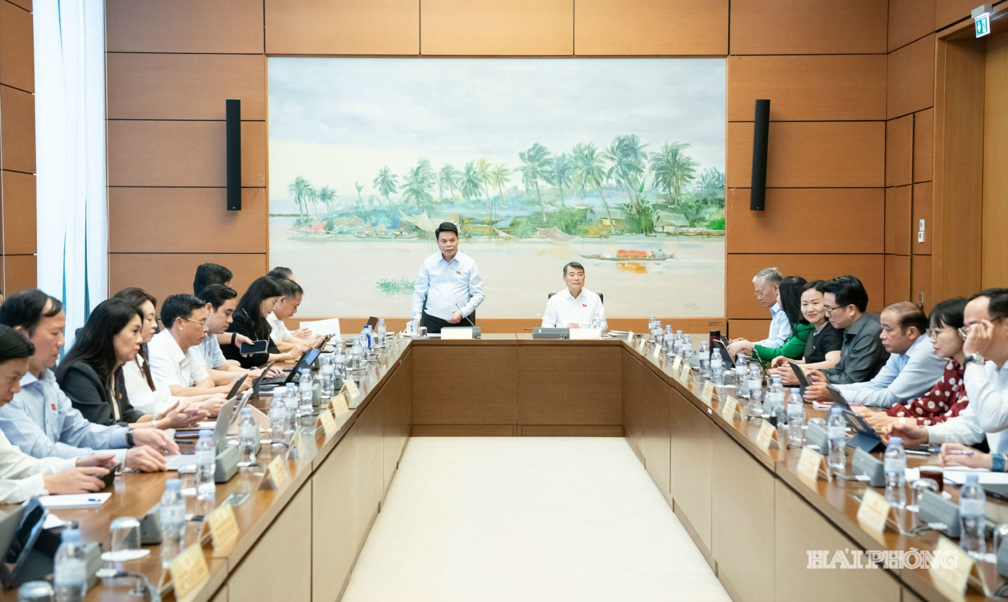 dai-bieu-quoc-hoi.jpg