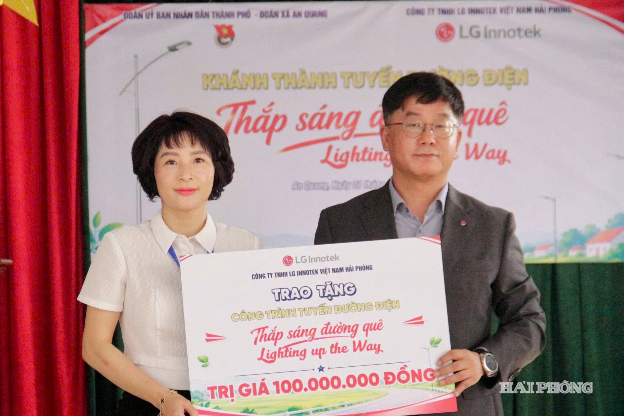 cong-trinh-thap-sang-duong-que.jpg