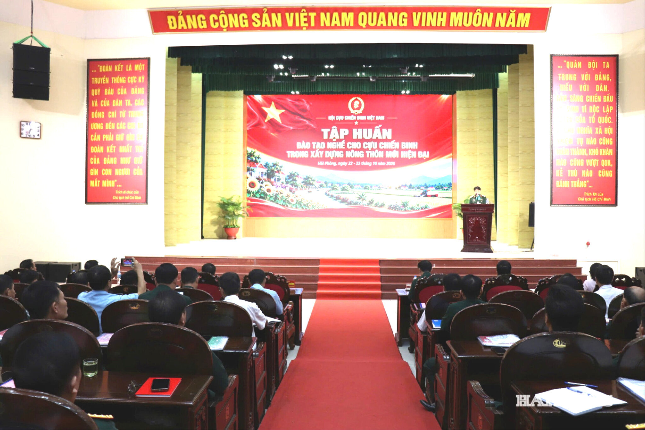 cuu-chien-binh-72(1).jpg