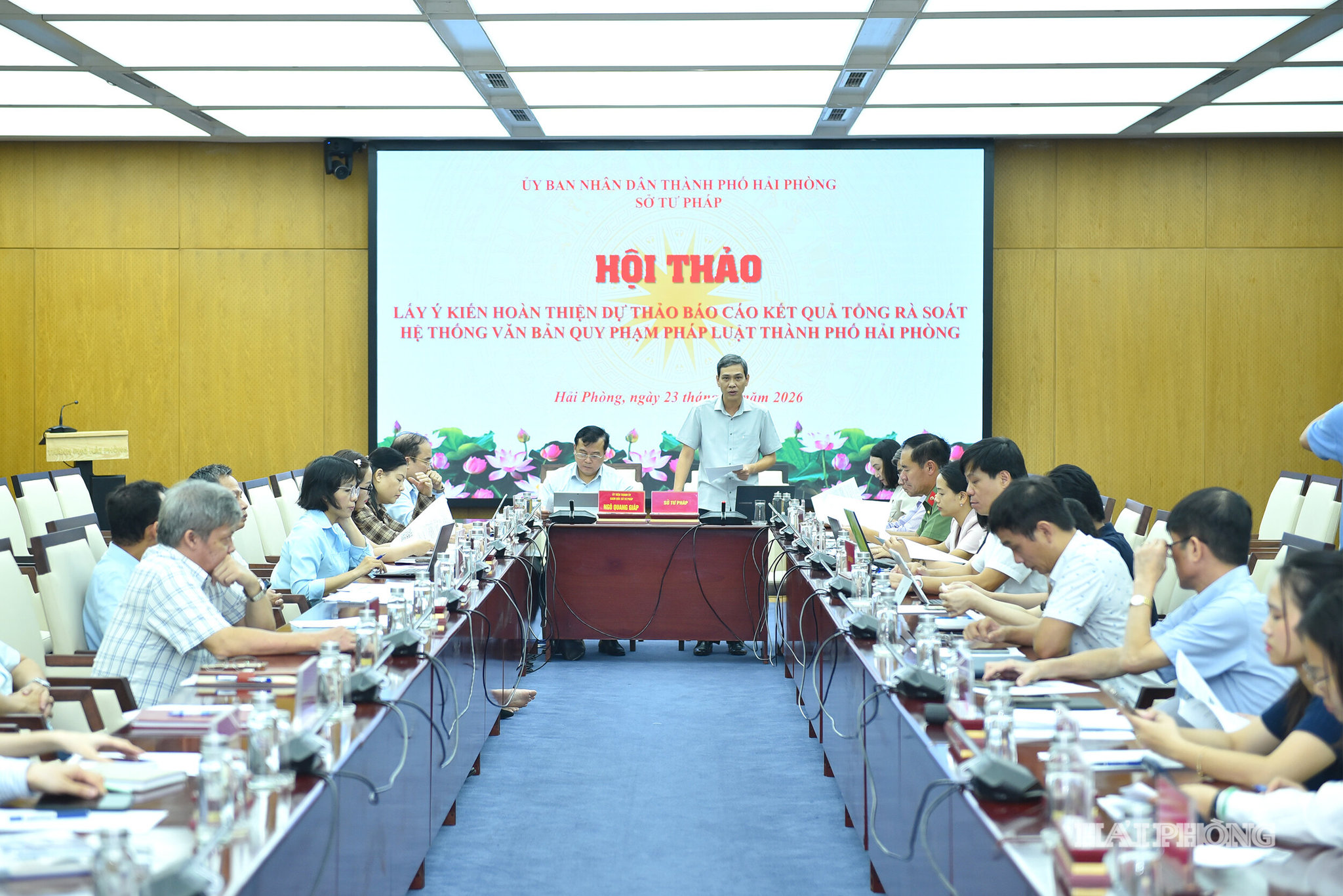 Quang cảnh hội thảo.