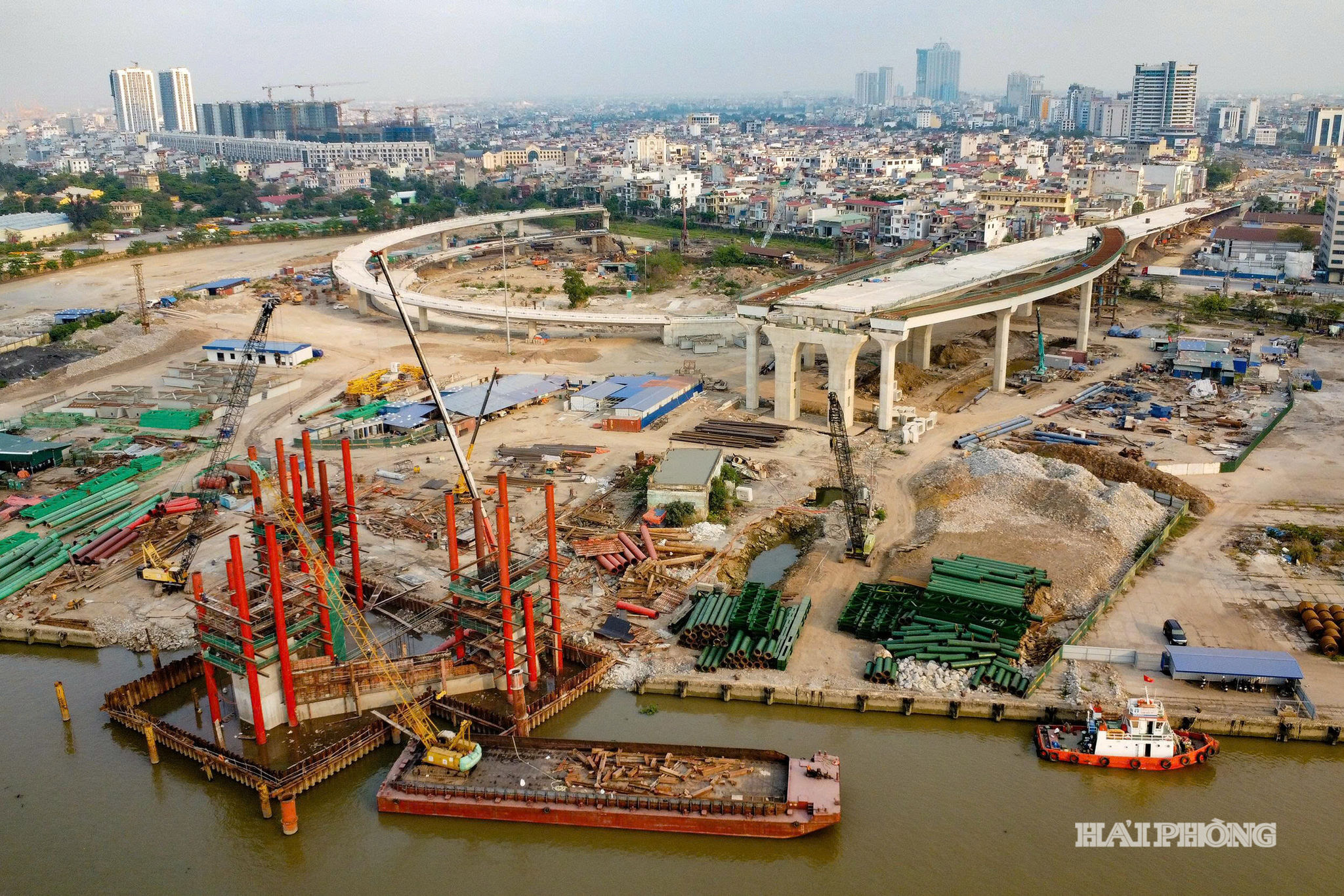 cau-nguyen-trai-3.jpg