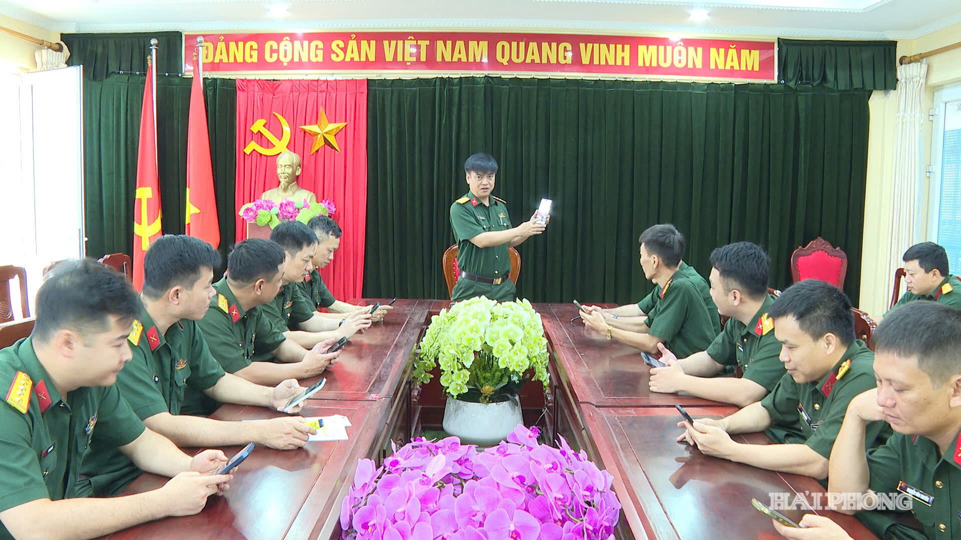 tap-huan.jpg