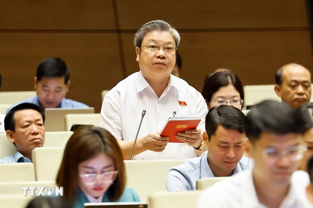 ttxvn_quoc-hoi-nghe-5-du-an-luat-va-thao-luan-ve-du-an-luat-sua-doi-bo-sung-mot-so-dieu-cua-luat-do-luong-7811.jpg