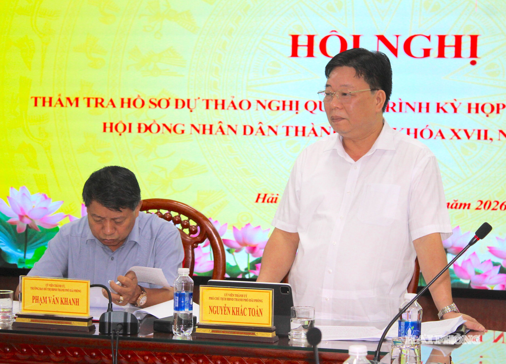 nguyen-khac-toan.jpg
