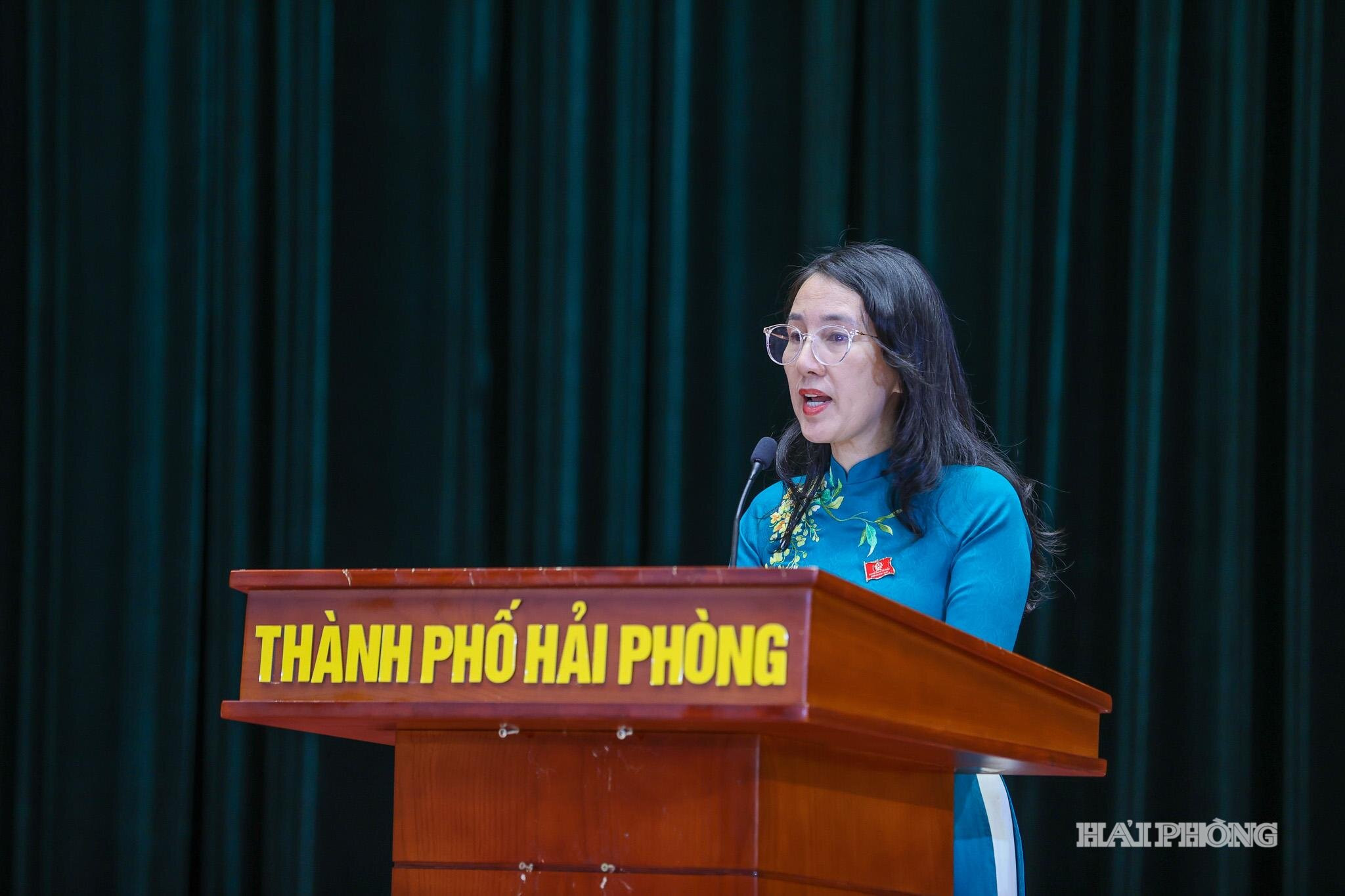 ban-kinh-te.jpg