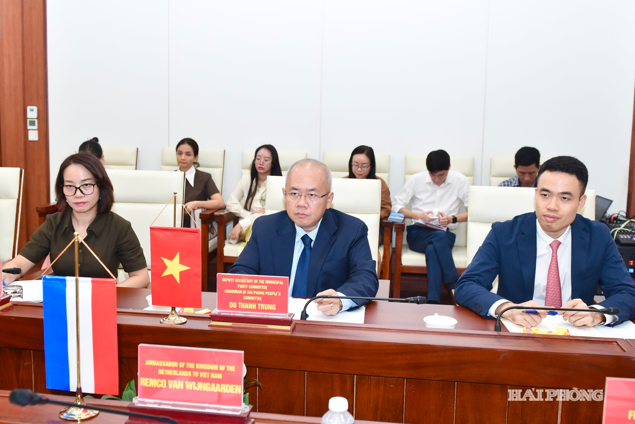 Chủ tịch UBND thành phố Đỗ Thành Trung tiếp và làm việc với Đại sứ Hà Lan tại Việt Nam.