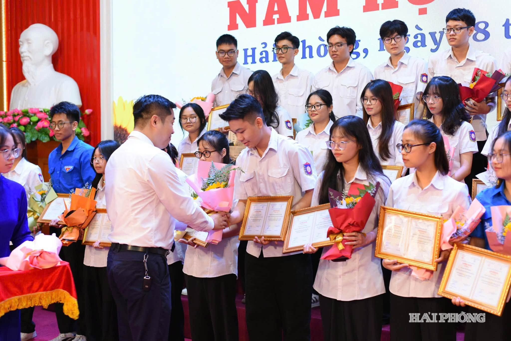 quy khuyen hoc 2
