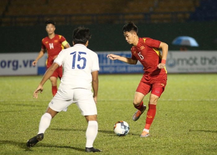 Đình Bắc ghi bàn thắng duy nhất trong trận gặp U19 Thái Lan. Ảnh: Nguyên Khang. 