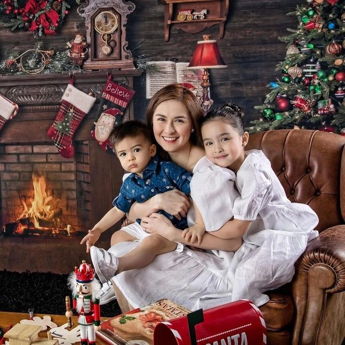 Gia đình mỹ nhân đẹp nhất Philippines được yêu thích nhờ ngoại hình hoàn hảo.