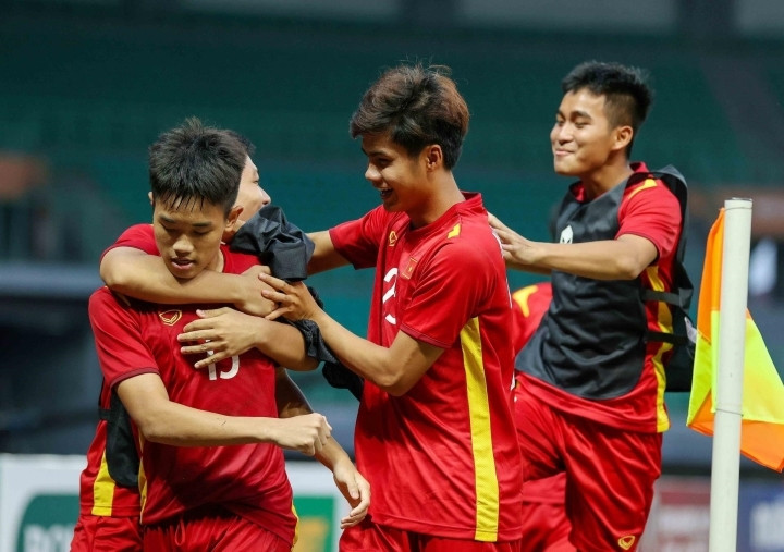U20 Việt Nam tăng cường lực lượng trước ngày tái đấu Indonesia - 1