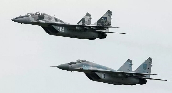 Nga cảnh báo 2 quốc gia cung cấp máy bay chiến đấu cho Ukraine - 1