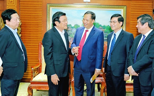 Nguyên Chủ tịch nước Trương Tấn Sang thăm Hải Dương