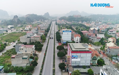 Kinh Môn chuyển mình trong niềm vui lớn