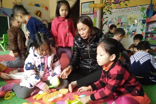 Nỗi khổ không lương của giáo viên hợp đồng