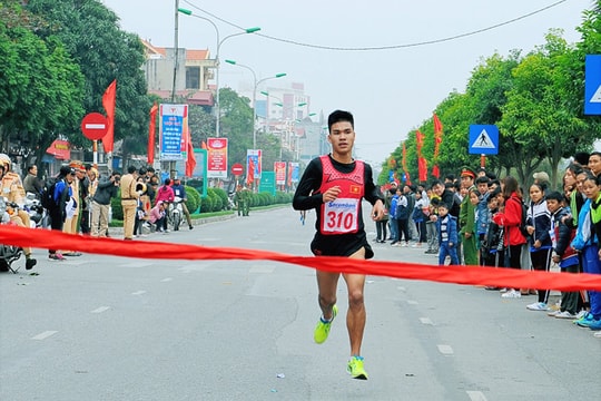 Sôi nổi Giải việt dã Báo Hải Dương lần thứ 26